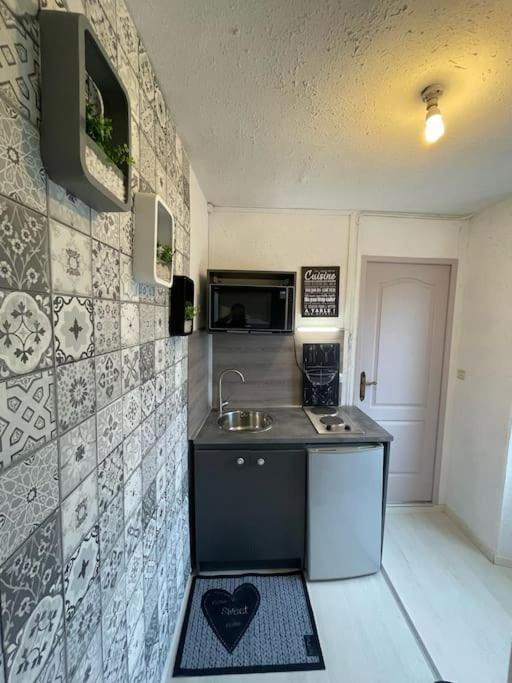 Appartement Chaleureux Au Calme Proche Du Chateau Mauleon Ngoại thất bức ảnh